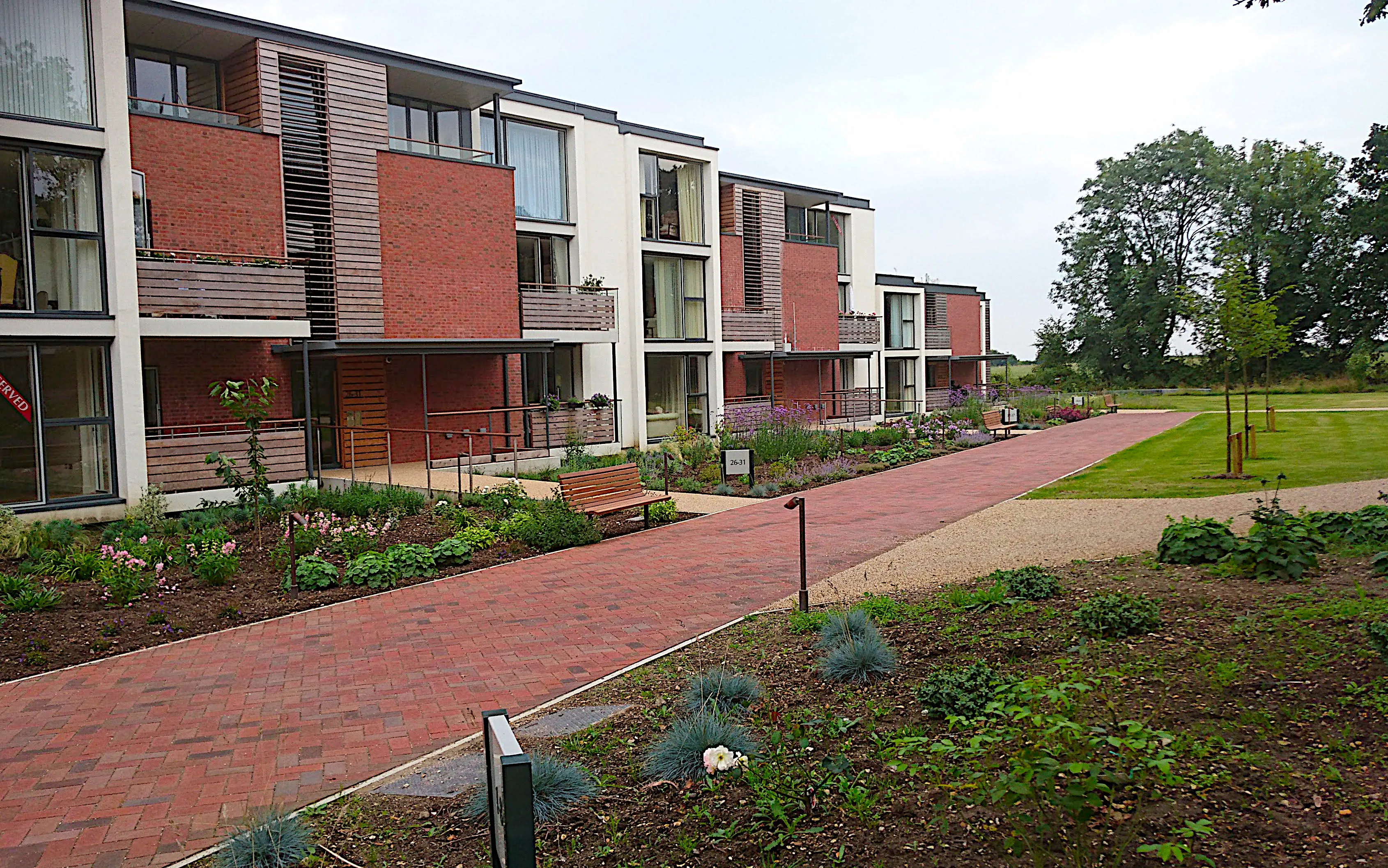 A Close in Wadswick Green